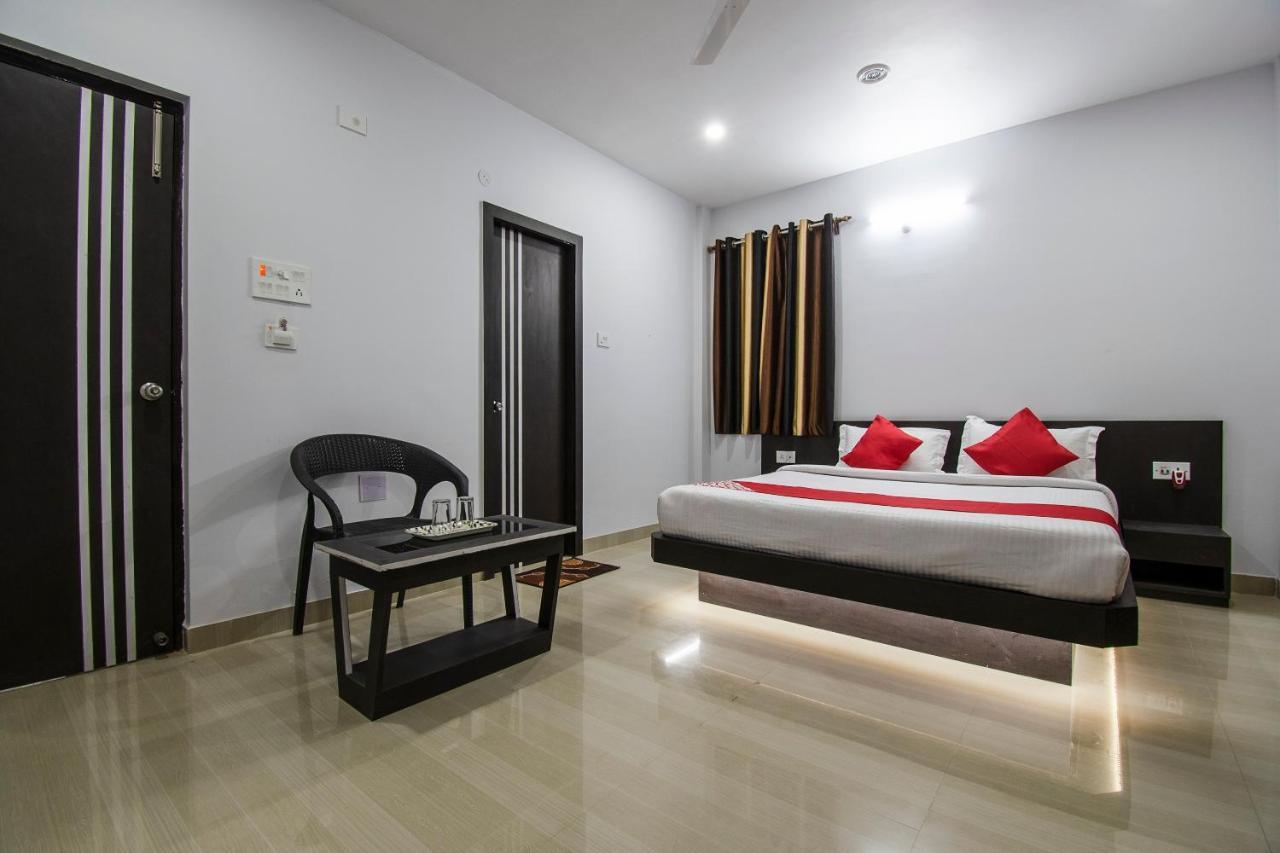 Oyo 26974 Hotel S G International Patna  Exterior photo
